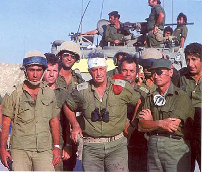 Ariel Sharon and Moshe Dayan